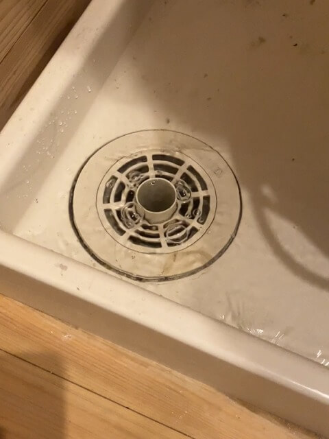 2025-11-7-Laundry-drain-clogged-5