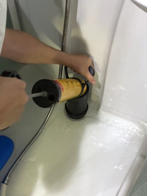 2026-1-16-shower-room-clogged-6