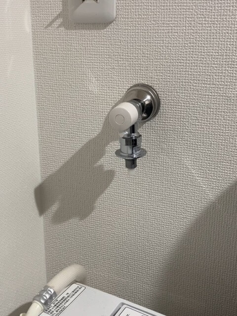 2026-3-6-change-the-direction-of-the-washing-machine-faucet-8